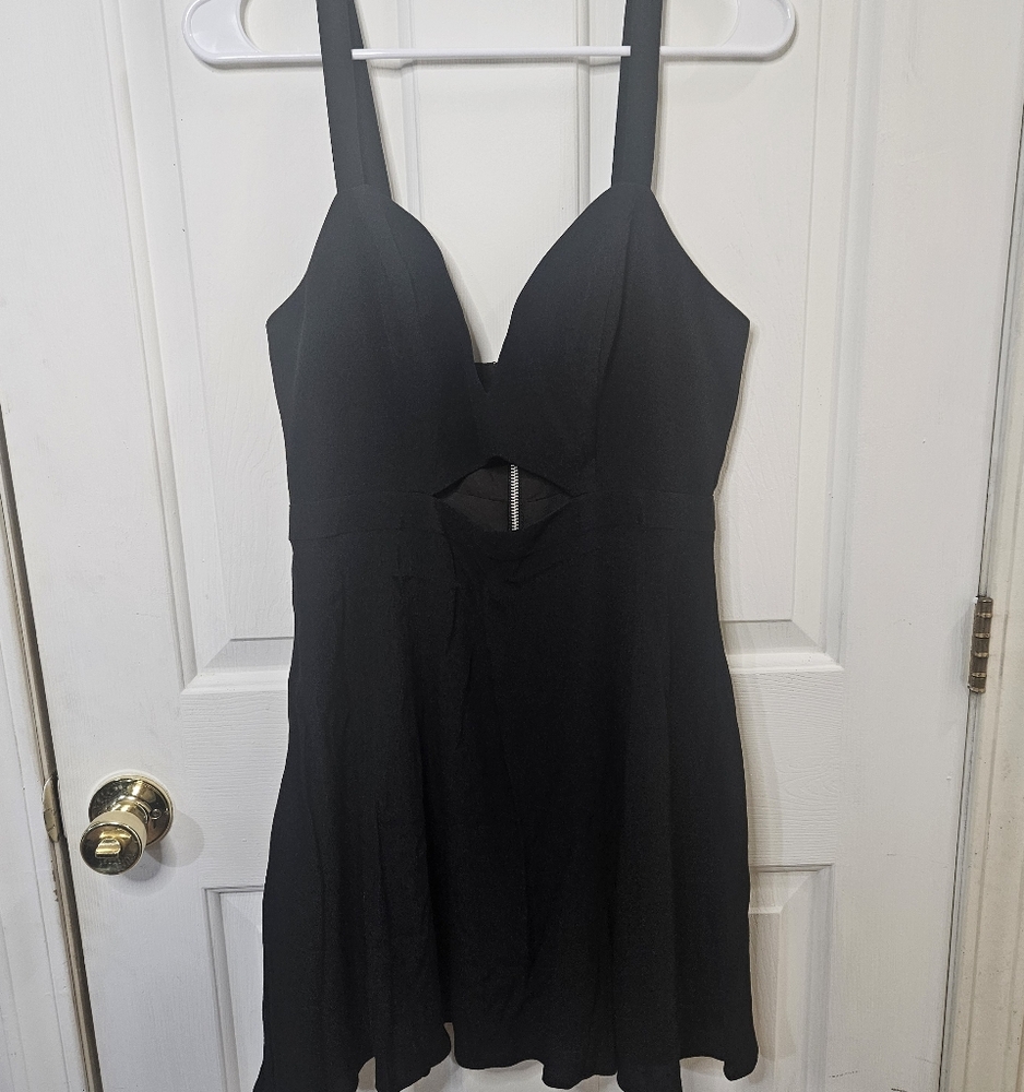 NBD x The Naven Twins Women's Black Dress Size Medium Sleeveless Mini